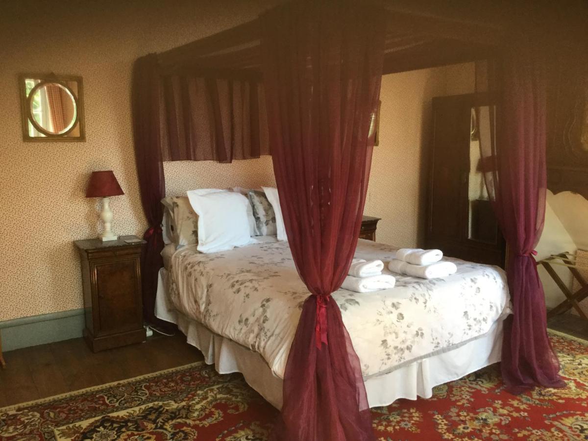 Puy-lʼÉvêque Maison Delmas Bed & Breakfast エクステリア 写真